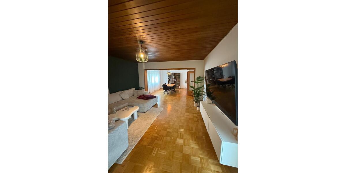 Etagenwohnung Augustdorf - 4 Zimmer, 105 m&sup2;, 1.000&euro; | Angebot:26414685