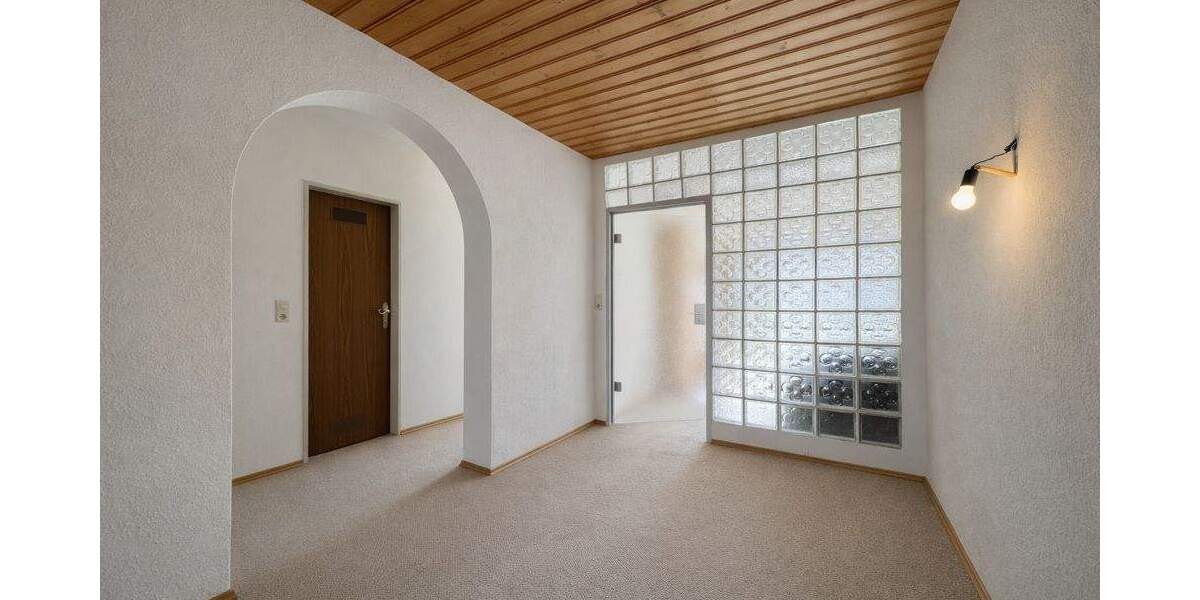 Etagenwohnung Miesbach - 3 Zimmer, 80 m&sup2;, 295.000&euro; | Angebot:25708585