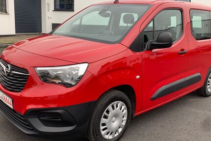 Opel Combo Life 59.000 km 15.999 &euro; Bergisch Gladbach 51465