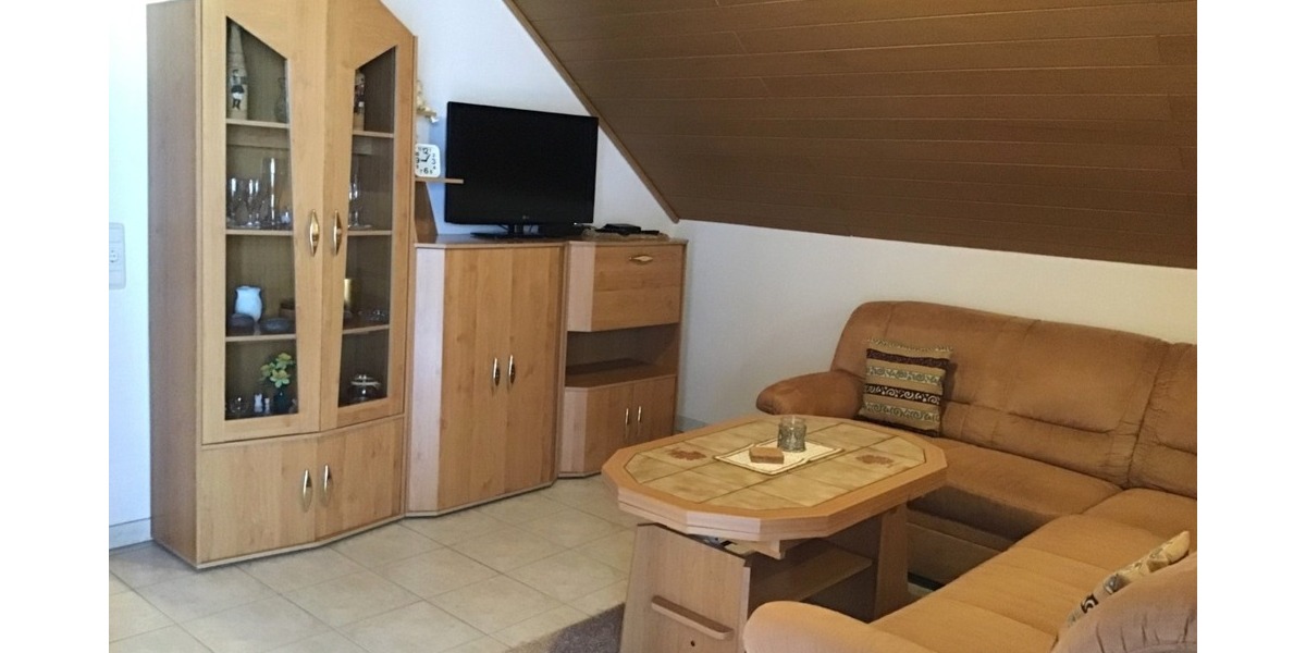 Dachgeschosswohnung in Ebensfeld zu vermieten. - Dachgeschoßwohnung Ebensfeld | Angebot:26557987