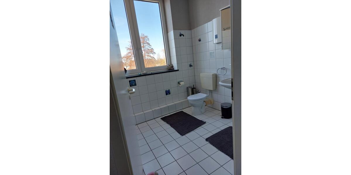 Etagenwohnung Petershagen - 3 Zimmer, 106 m&sup2;, 650&euro; | Angebot:25342566