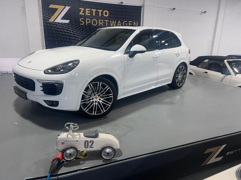 Porsche Cayenne 94.200 km 42.500 € Tuttlingen 78532