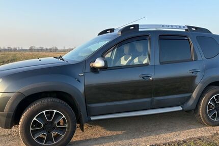 Dacia Duster 104.000 km 8.500 &euro; Burweg 21709