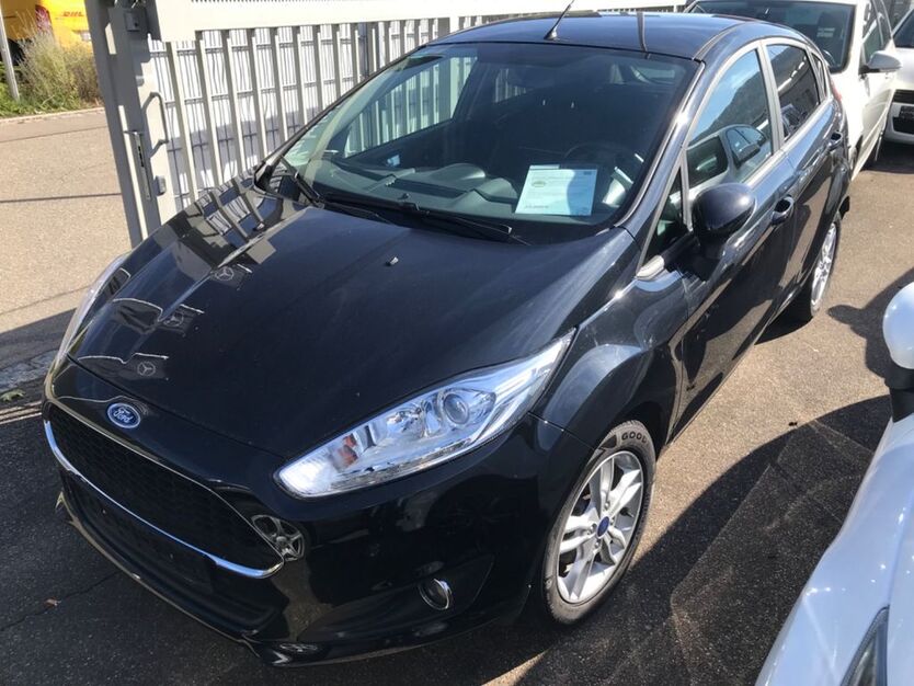 Ford Fiesta 33.200 km 11.890 € Bad Säckingen 79713