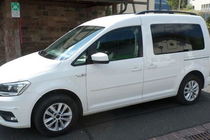 VW Caddy 181.000 km 11.990 &euro; Rengersbrunn 97778