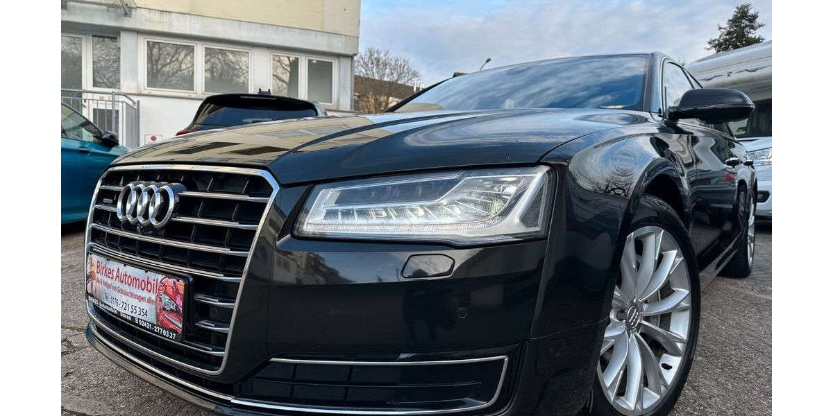 Audi A8 289.900 km 17.999 &euro; Düren 52353