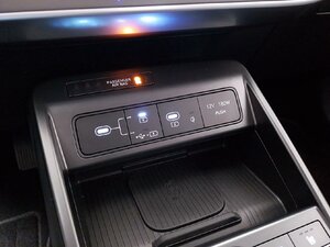 Hyundai Kona Prime 2WD AHK Bose SHZ LHZ Navi Kam 12.578 km 25.970 &euro; HAAN 42781