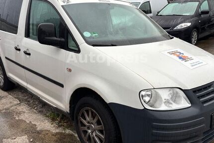 VW Caddy 440.000 km 1.299 € Berlin 13127
