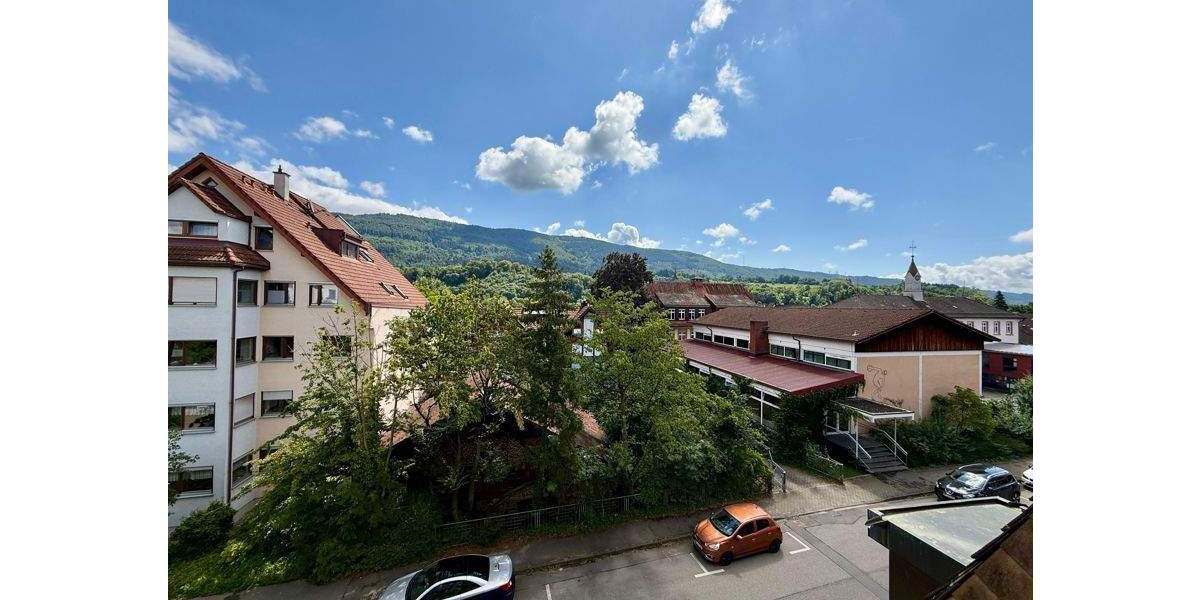 Etagenwohnung Wehr - 3 Zimmer, 68 m&sup2;, 191.000&euro; | Angebot:25665785