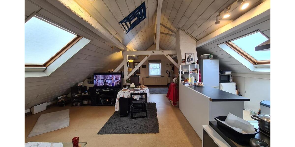 Freistehendes gepflegtes 3-Familienhaus in gesuchter Lage für Eigennutzer und Kapitalanleger - Mehrfamilienhaus, Wohnhaus Kirkel | Angebot:27009131