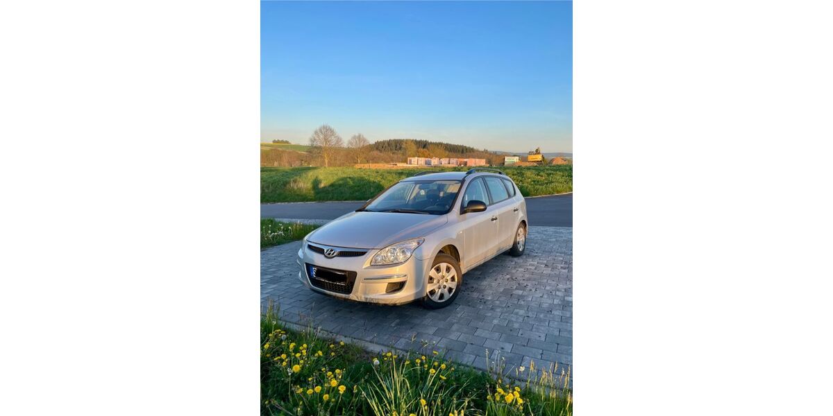 Hyundai i30 228.000 km 800 &euro; Külz 55471