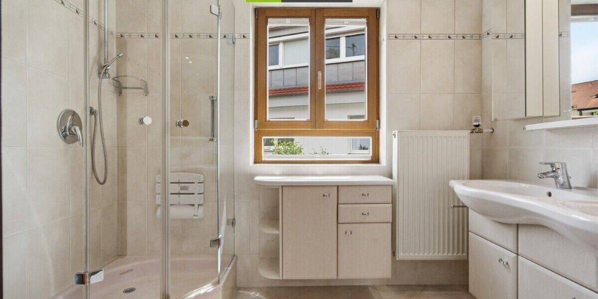 Einfamilienhaus Bad Waldsee - 7 Zimmer, 175 m&sup2;, 498.000&euro; | Angebot:26867182
