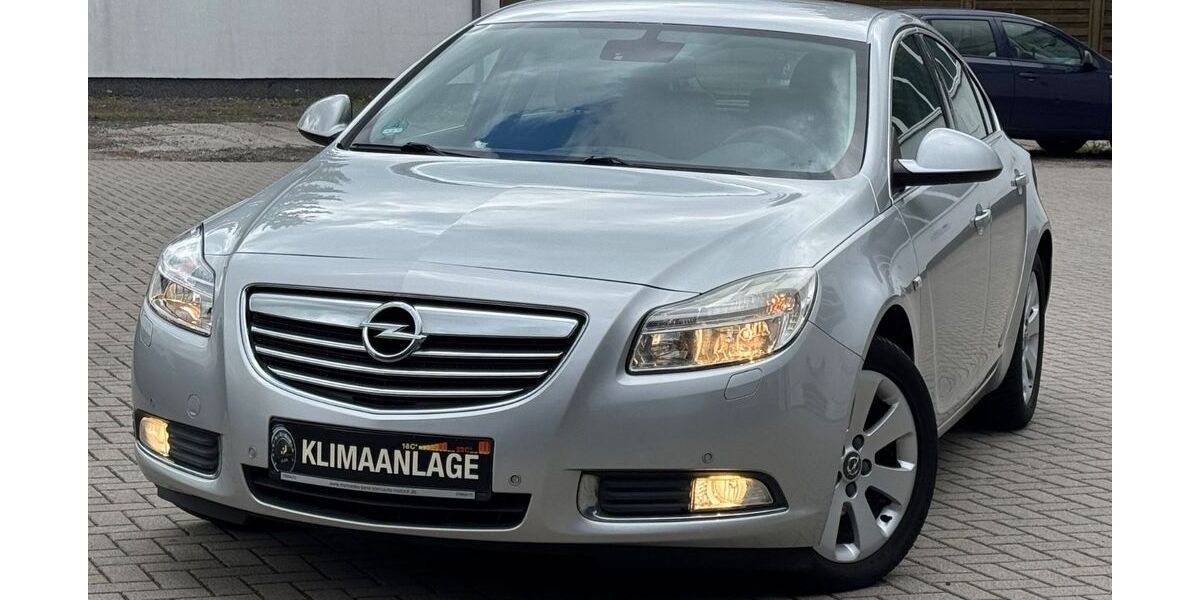Opel Insignia 163.082 km 5.490 &euro; ROSTOCK 18146