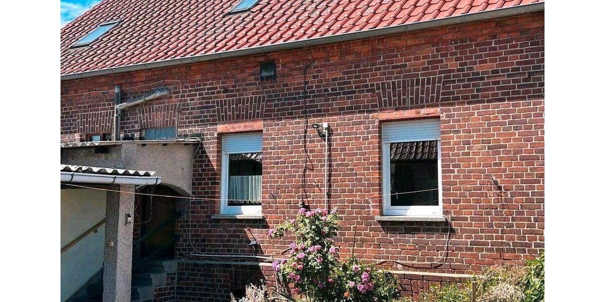Einfamilienhaus Genthin - 9 Zimmer, 286 m&sup2;, 160.000&euro; | Angebot:26787359