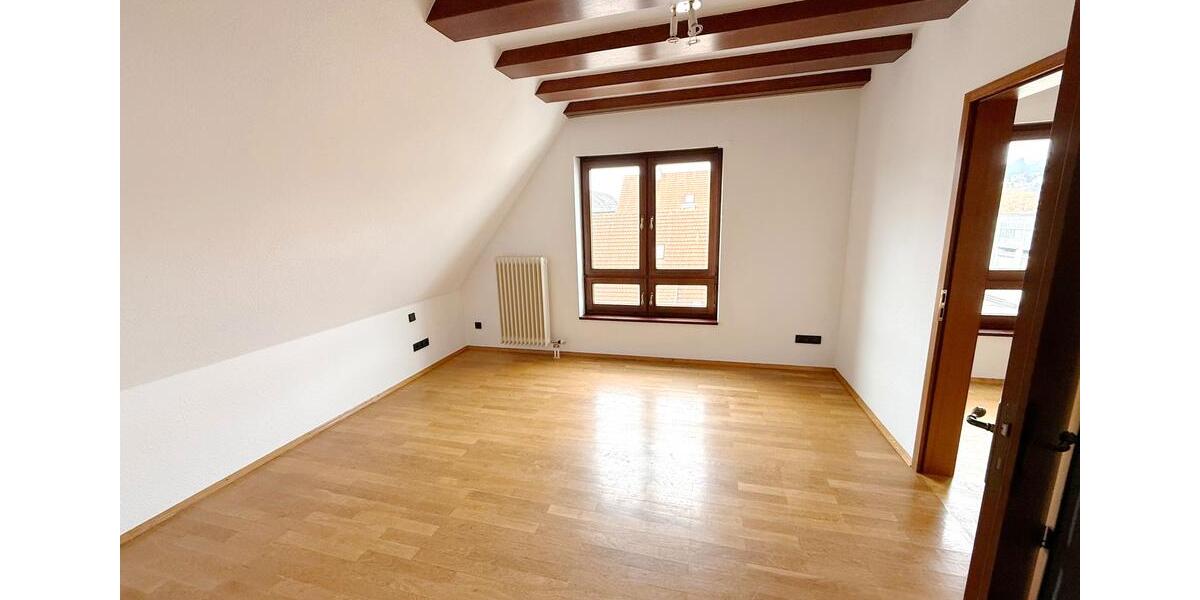 Etagenwohnung Reichenbach an der Fils - 3 Zimmer, 82 m&sup2;, 800&euro; | Angebot:26646515