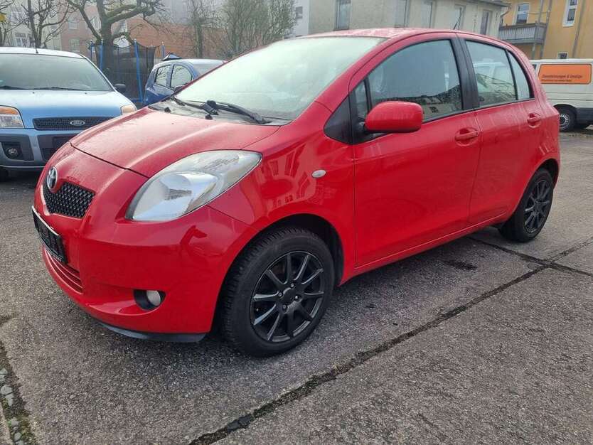 Yaris