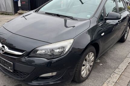 Opel Astra 220.000 km 3.190 &euro; Fürth 90763