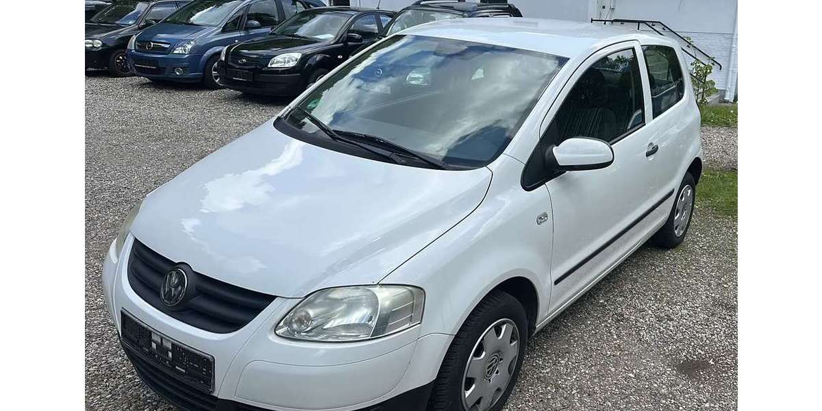 VW Fox 107.543 km 2.250 &euro; Schleswig 24837