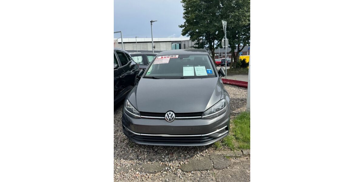VW Golf 173.000 km 14.999 &euro; Lübeck 23558