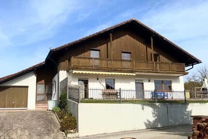 Wunderschönes Einfamilienhaus mit großem Grundstück (900qm) 7 zimmer