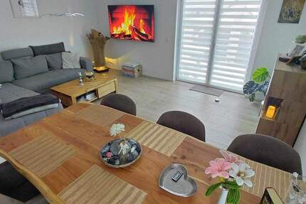 Haus Marlow - 4 Zimmer, 83 m&sup2;, 1.350&euro; | Angebot:25071340