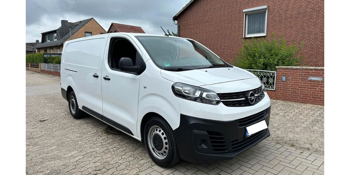 Opel Vivaro 270.000 km 7.500 € Salzgitter 38226