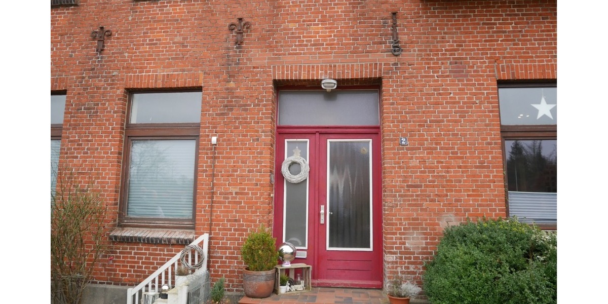 Mehrfamilienhaus mit 6 WE & viel Potenzial in 25767 Bunsoh zu verkaufen (bis zu 57.000EUR Miete) - Mehrfamilienhaus, Wohnhaus Bunsoh | Angebot:14666028