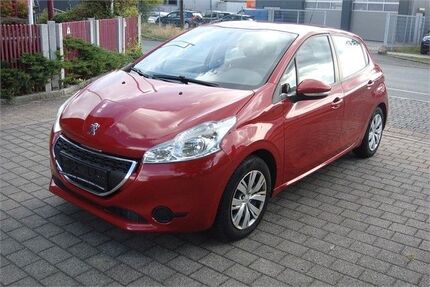 Peugeot 208 74.900 km 4.750 &euro; Fürth 90763