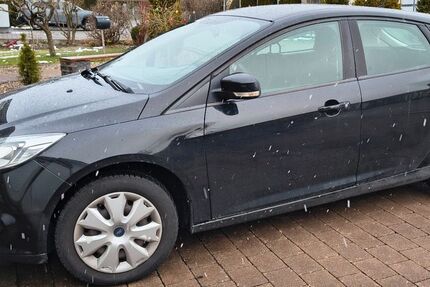 Ford Focus 130.000 km 5.200 &euro; Germaringen 87656