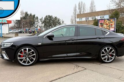 Opel Insignia 109.039 km 22.950 &euro; Raunheim 65479