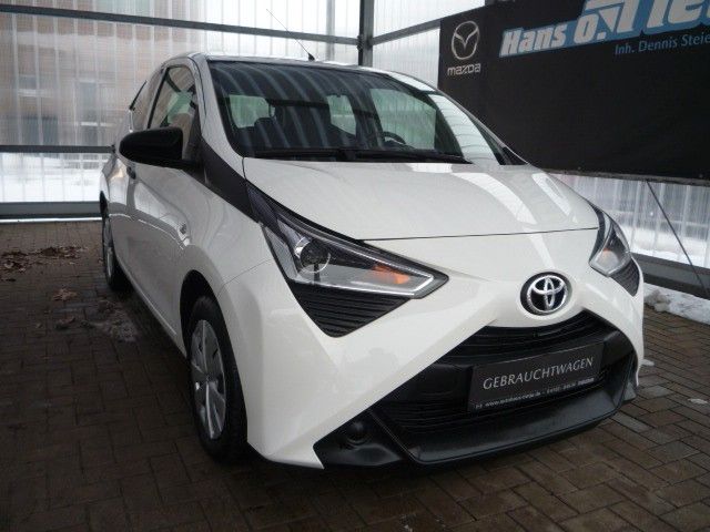 Toyota Aygo (X) 50.100 km 8.880 &euro; Holm Krs. Pinneberg 25488