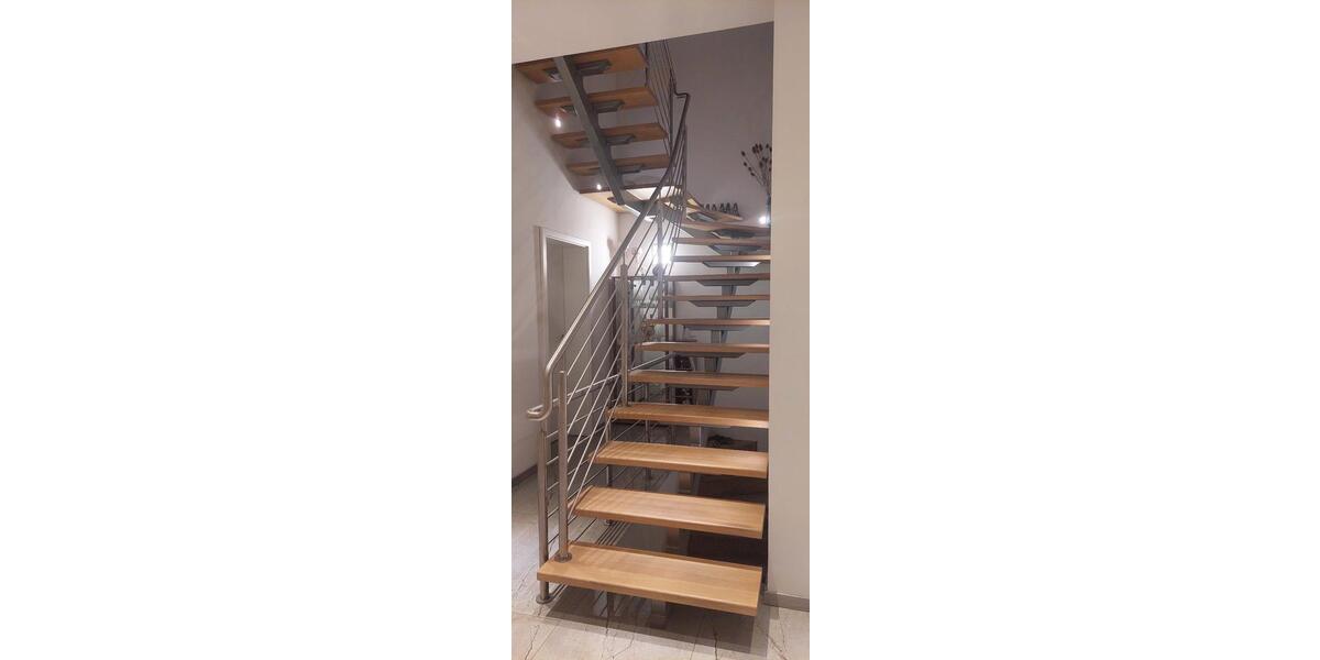 Einfamilienhaus Willebadessen - 5 Zimmer, 150 m&sup2;, 300.000&euro; | Angebot:26463631