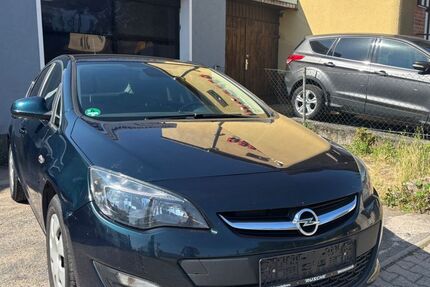 Opel Astra 273.746 km 2.999 &euro; Magdeburg 39118