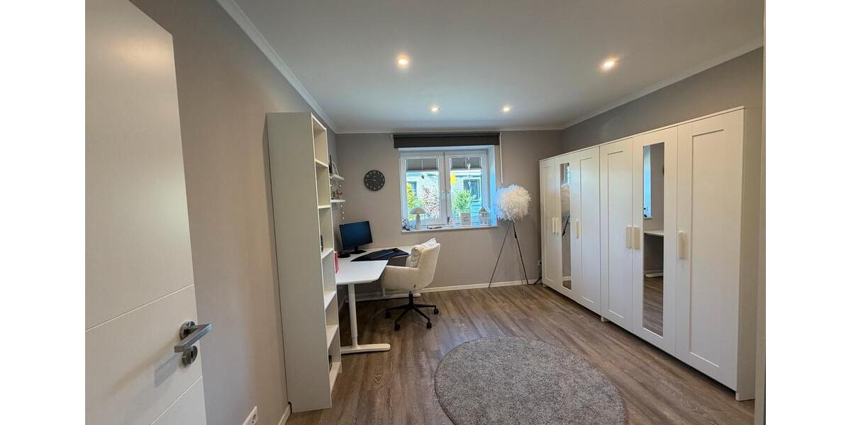 Einfamilienhaus Harrislee - 9 Zimmer, 189 m&sup2;, 899.000&euro; | Angebot:27131752