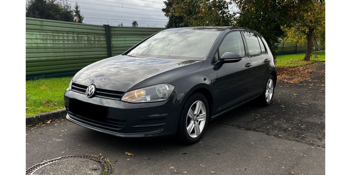 VW Golf 204.300 km 9.300 &euro; Bebra 36179