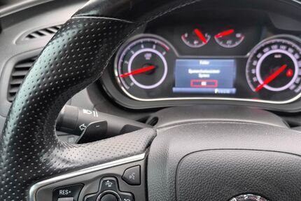 Opel Insignia 72.000 km 8.500 € Ahlen 59227