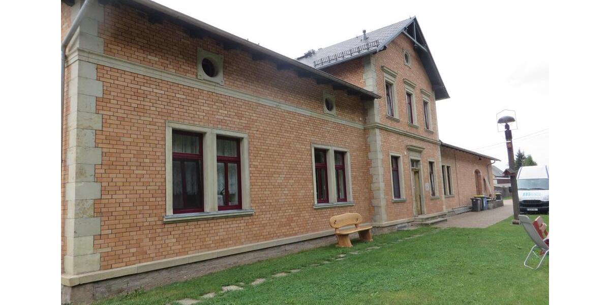 Erdgeschoßwohnung Mülsen - 2 Zimmer, 52 m&sup2;, 340&euro; | Angebot:25308477