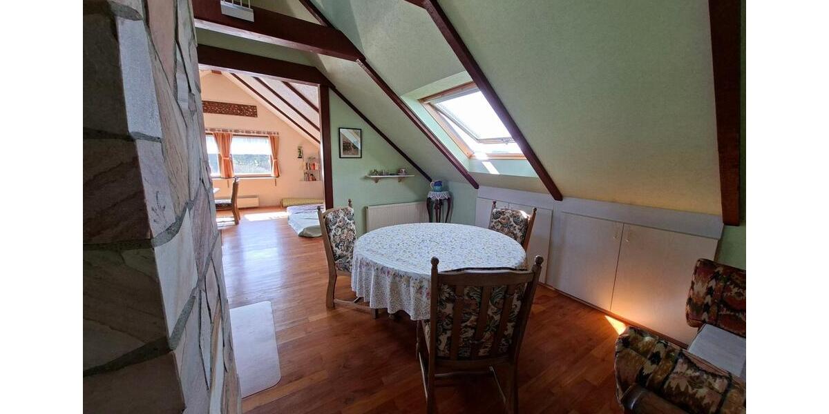 Dachgeschoßwohnung Solms - 2.5 Zimmer, 80 m&sup2;, 500&euro; | Angebot:26463146