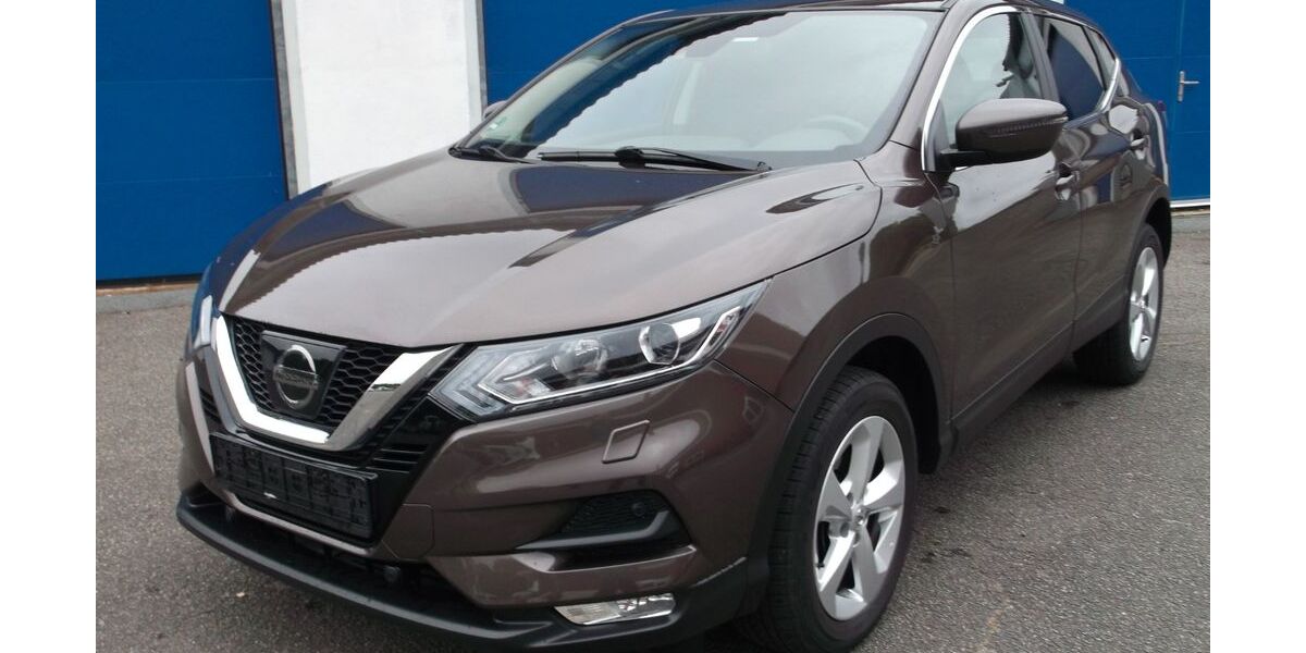 Nissan Qashqai 31.600 km 13.999 &euro; Stockelsdorf 23617