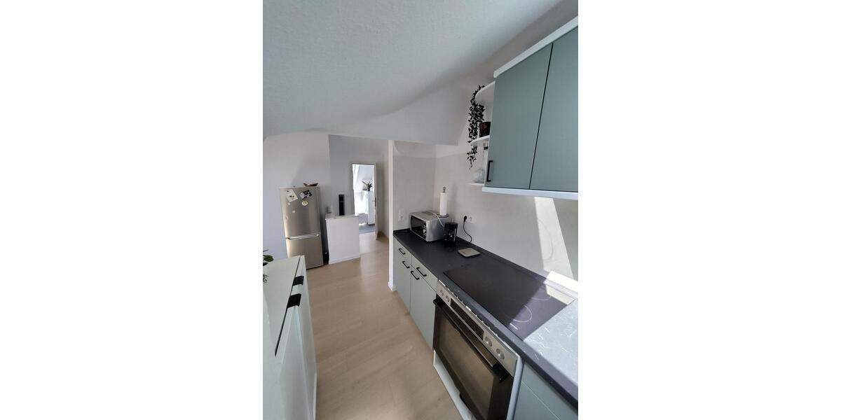 Dachgeschoßwohnung Contwig - 2.5 Zimmer, 52 m&sup2;, 600&euro; | Angebot:26415486