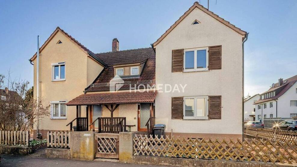 DHH mit stilvollem Ambiente und Garten - ein Zuhause mit Charakter