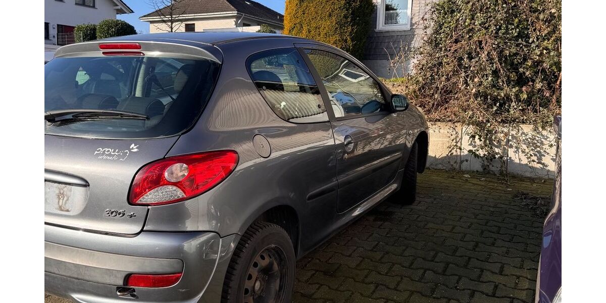 Peugeot 206 115.000 km 1.600 &euro; Wermelskirchen 42929