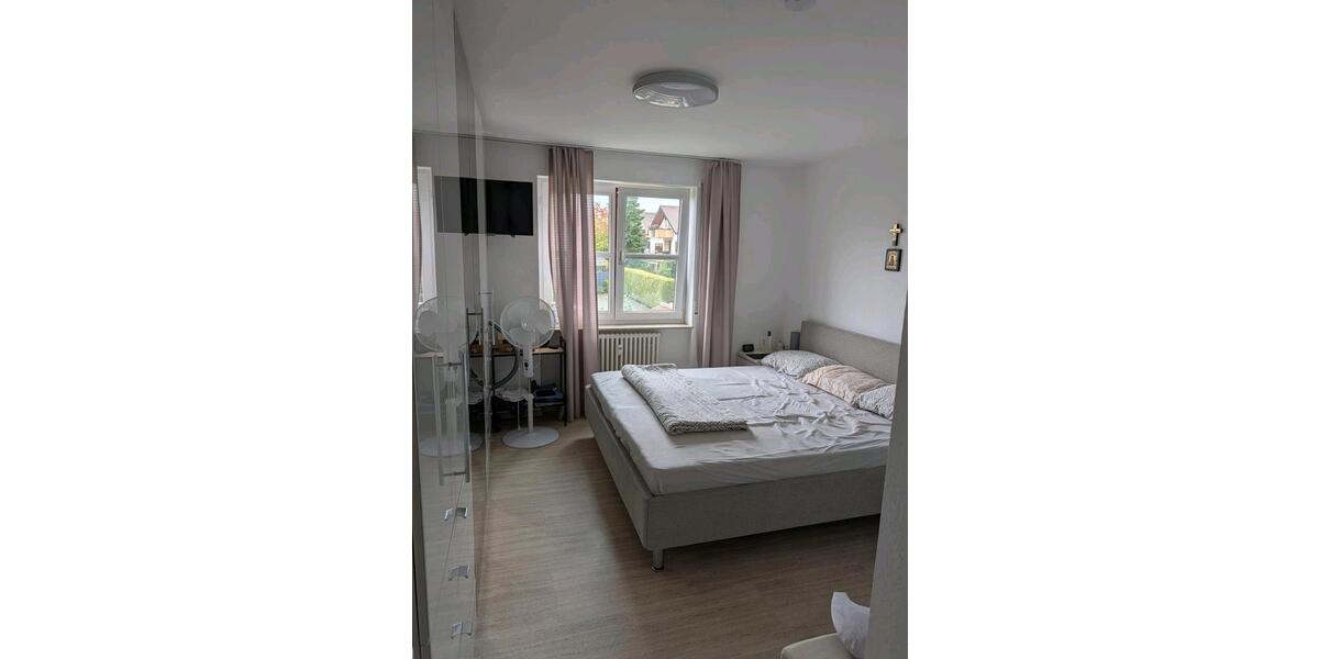 Etagenwohnung Holzgerlingen - 3 Zimmer, 86 m&sup2;, 1.350&euro; | Angebot:25174518