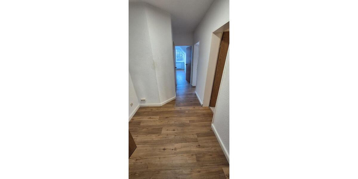 Dachgeschoßwohnung Bremerhaven - 2 Zimmer, 57 m&sup2;, 330&euro; | Angebot:26313207