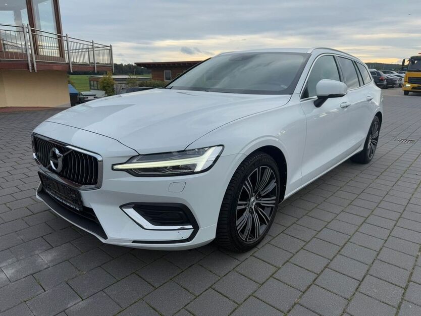 Volvo V60 149.386 km 23.990 € Pirk 92712