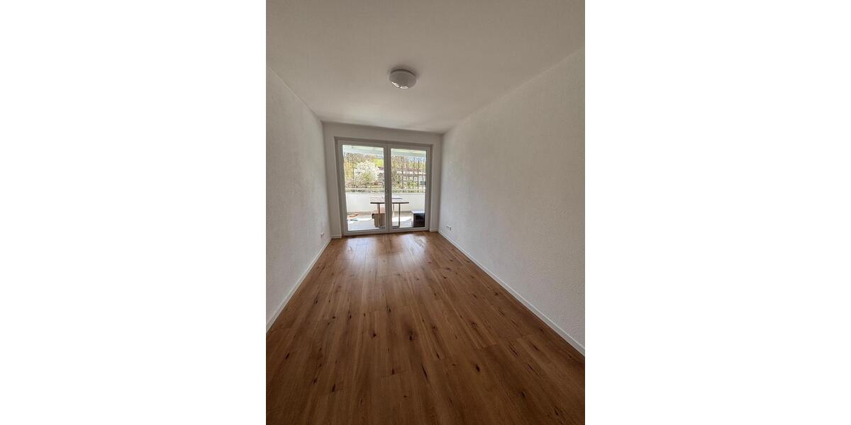 Erdgeschoßwohnung Denkendorf - 3 Zimmer, 86 m&sup2;, 1.400&euro; | Angebot:25980429