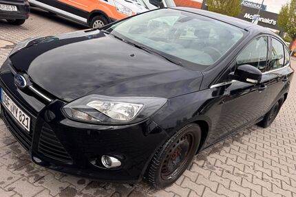 Ford Focus 238.269 km 2.950 &euro; Buch 84172