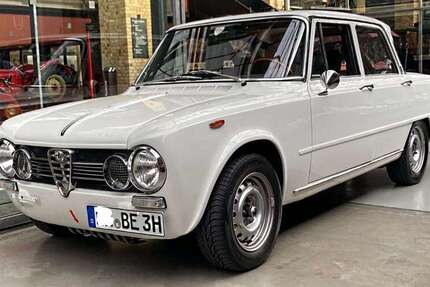 Alfa Romeo Giulia 92.627 km 39.500 &euro; Berlin 10553