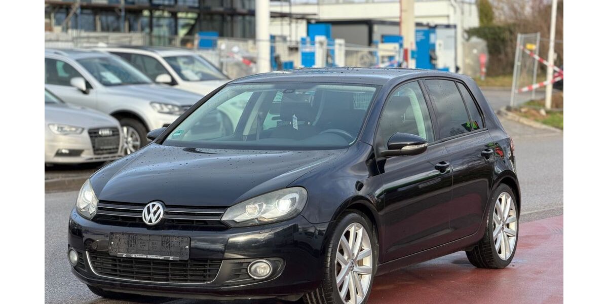 VW Golf 89.523 km 7.999 &euro; Schwieberdingen 71701
