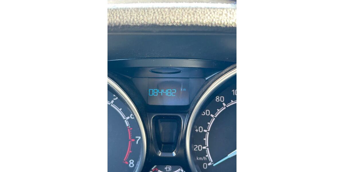 Ford EcoSport 84.482 km 8.700 &euro; Hallbergmoos 85399